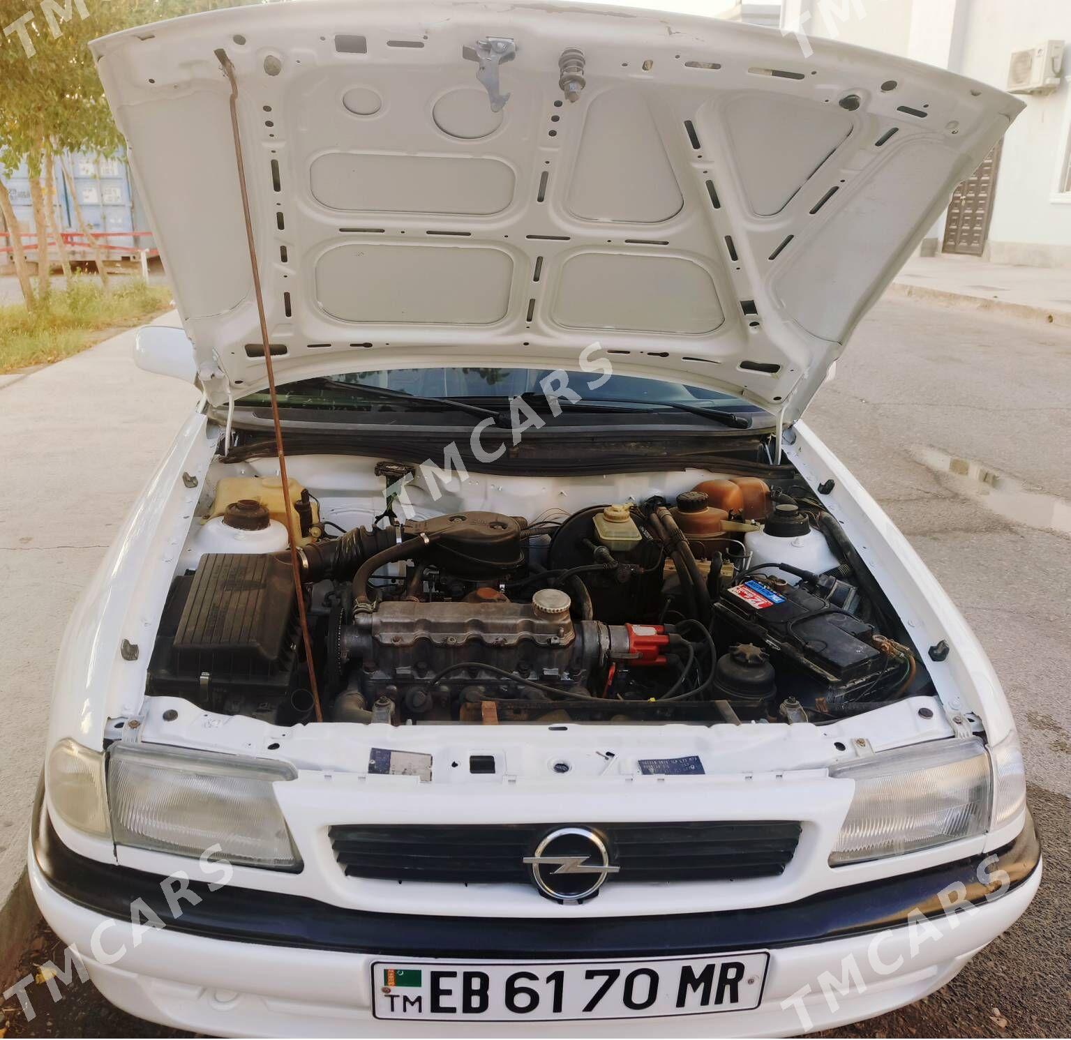 Opel Astra 1994 - 35 000 TMT - Мары - img 7