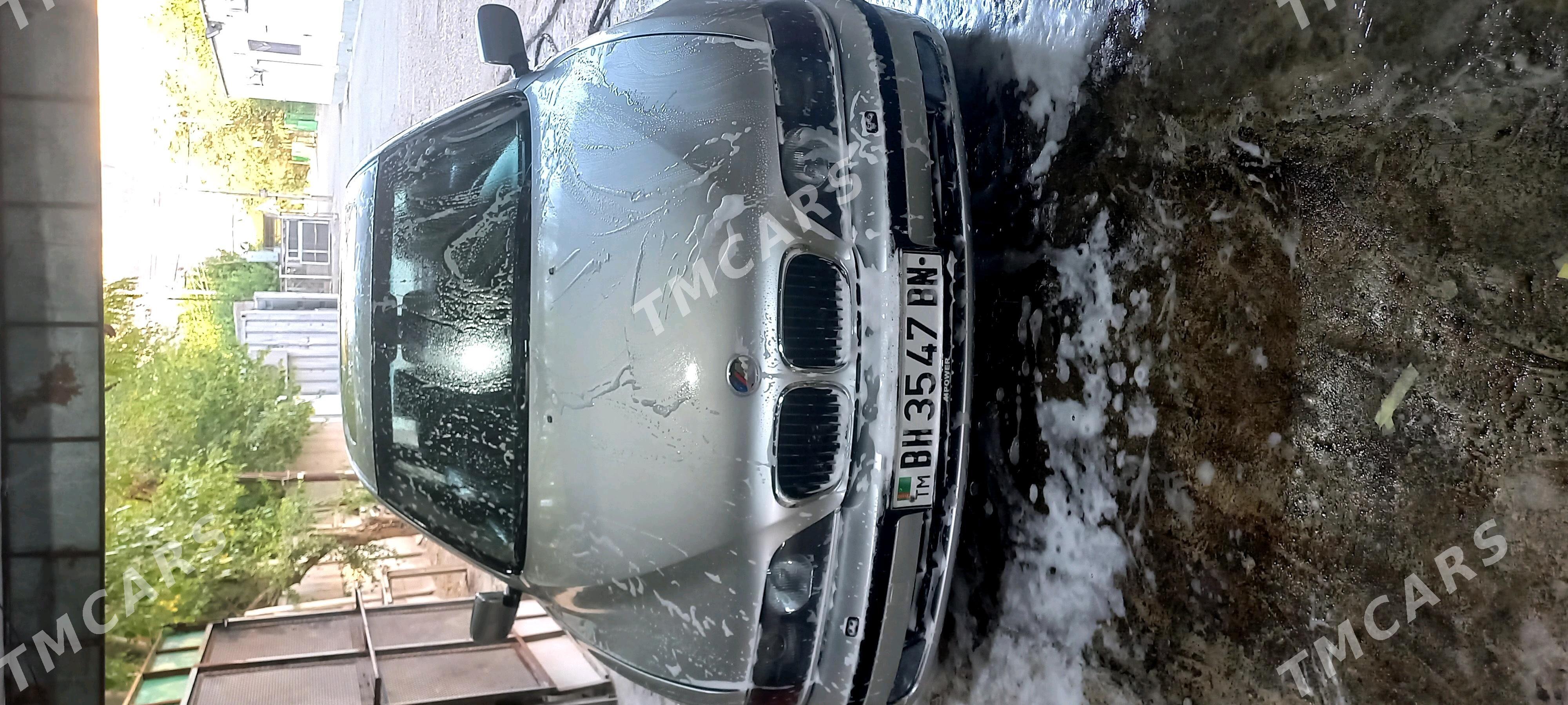 BMW E39 1998 - 85 000 TMT - Балканабат - img 3