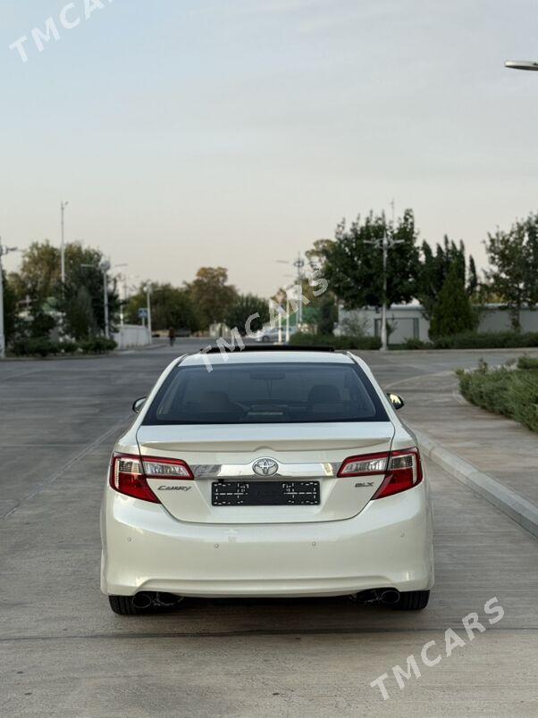 Toyota Camry 2012 - 270 000 TMT - Кëши - img 2