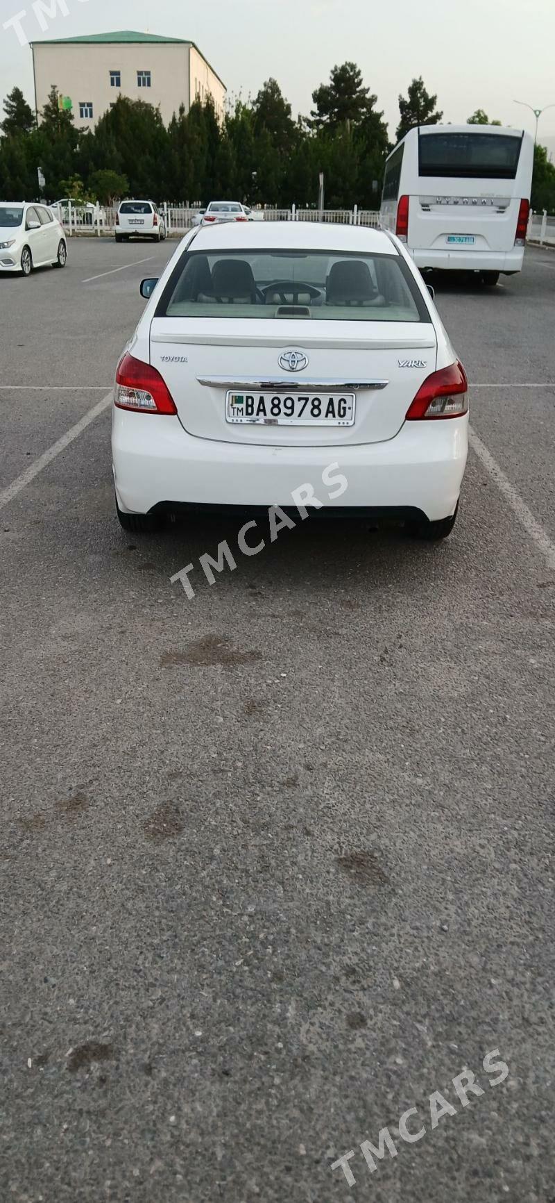 Toyota Yaris 2006 - 111 000 TMT - Бузмеин - img 3