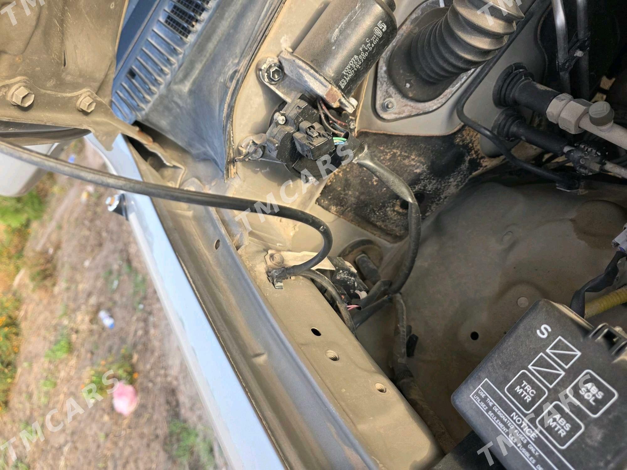Toyota 4Runner 2000 - 165 000 TMT - Дашогуз - img 5