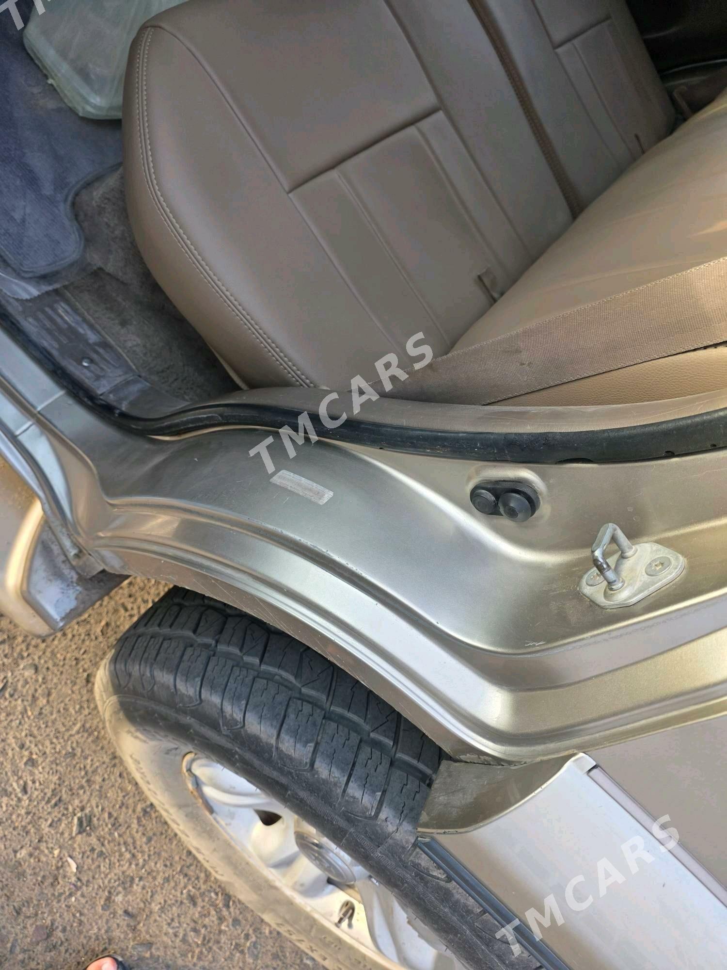 Toyota 4Runner 2000 - 165 000 TMT - Дашогуз - img 3