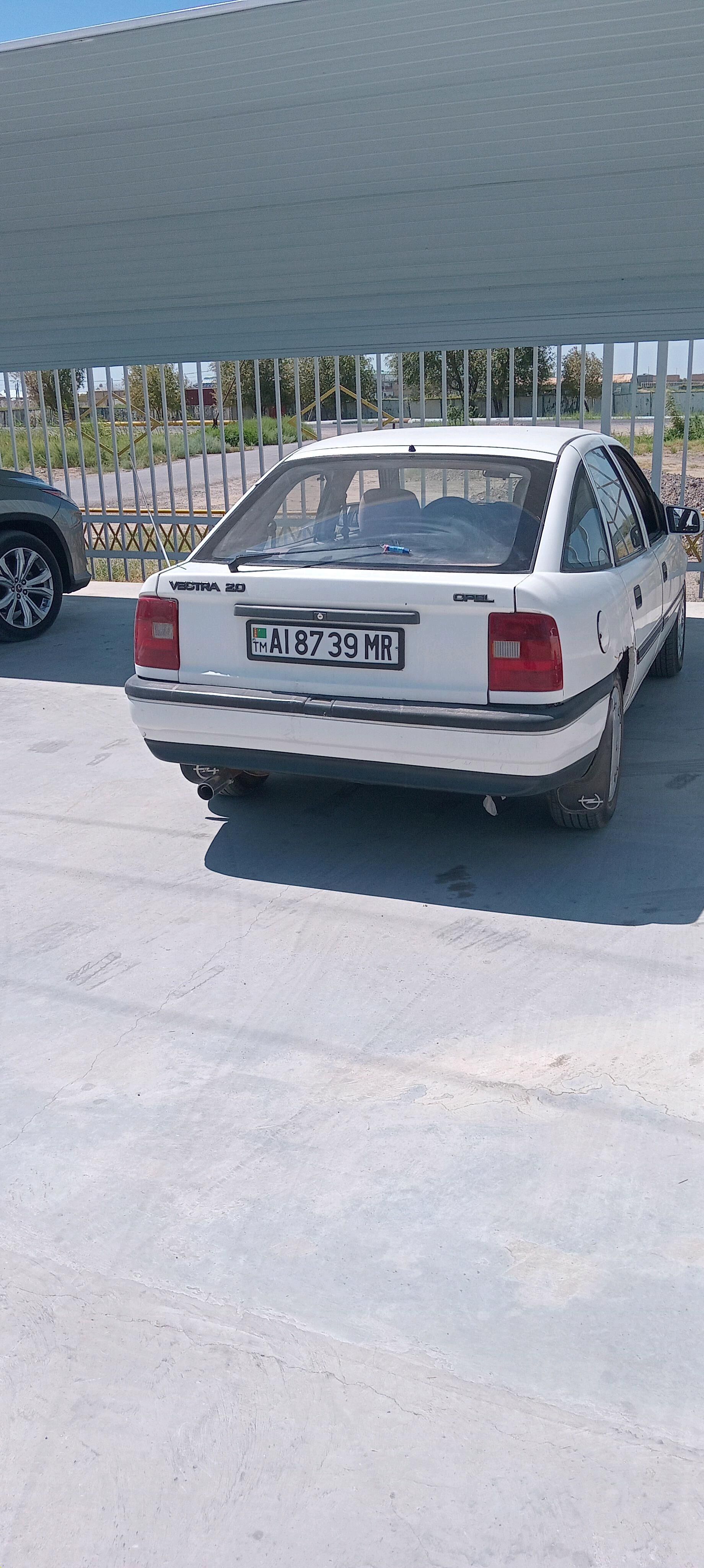 Opel Vectra 1992 - 23 000 TMT - Wekilbazar - img 4
