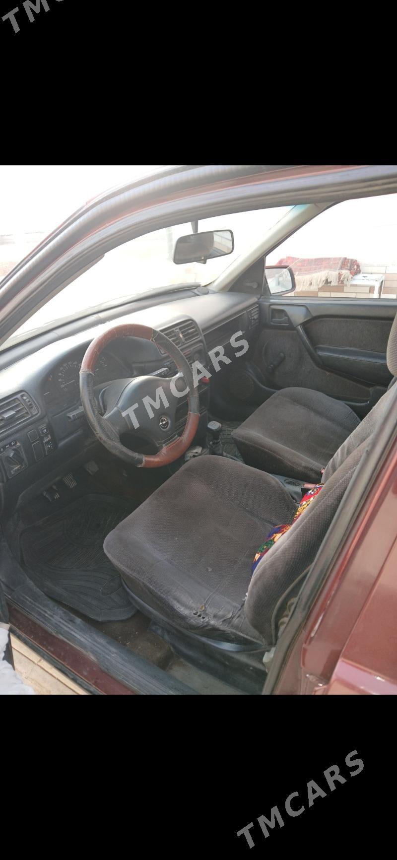 Opel Vectra 1992 - 54 000 TMT - Türkmenabat - img 4