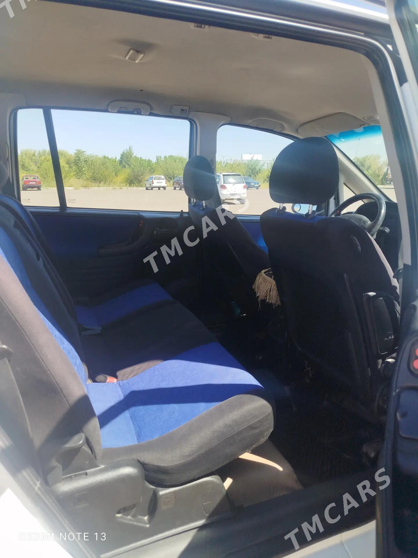 Opel Zafira 2001 - 80 000 TMT - Дашогуз - img 1