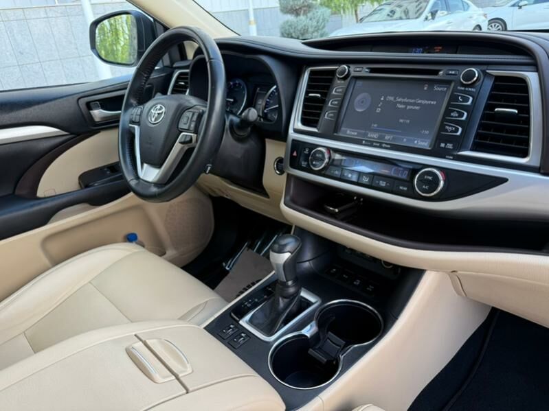 Toyota Highlander 2019 - 498 000 TMT - Aşgabat - img 9