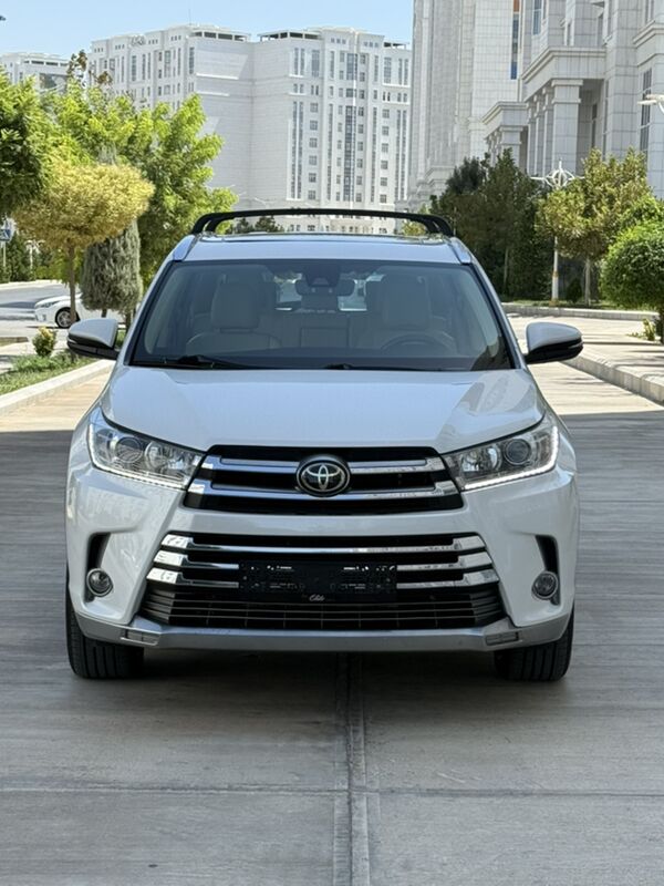 Toyota Highlander 2019 - 498 000 TMT - Aşgabat - img 7