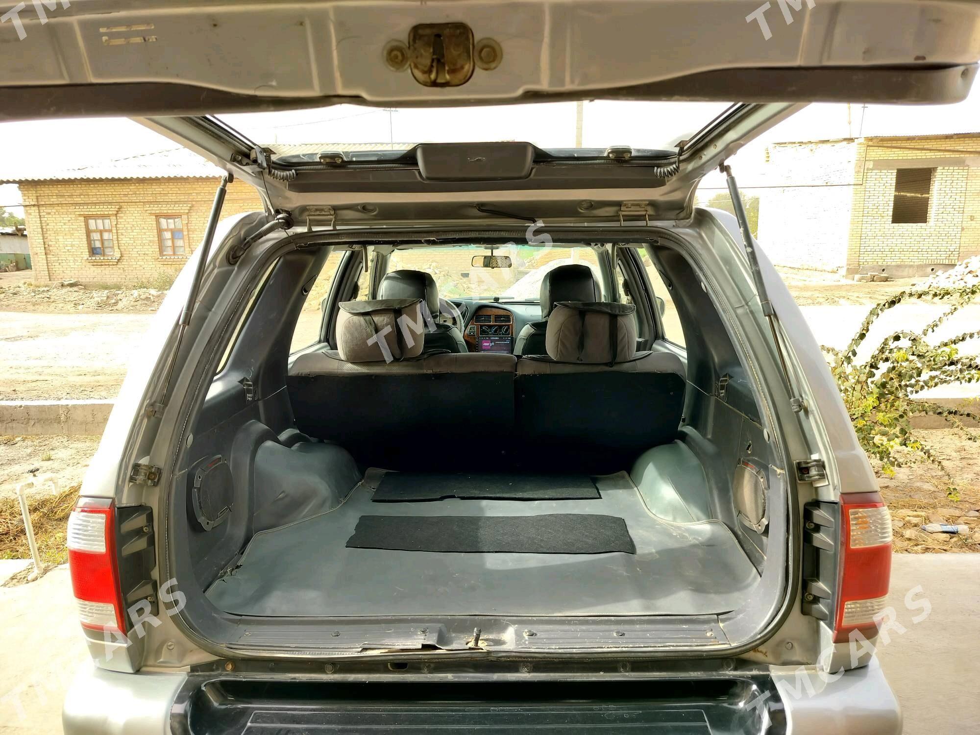 Nissan Pathfinder 2001 - 115 000 TMT - Türkmenabat - img 7