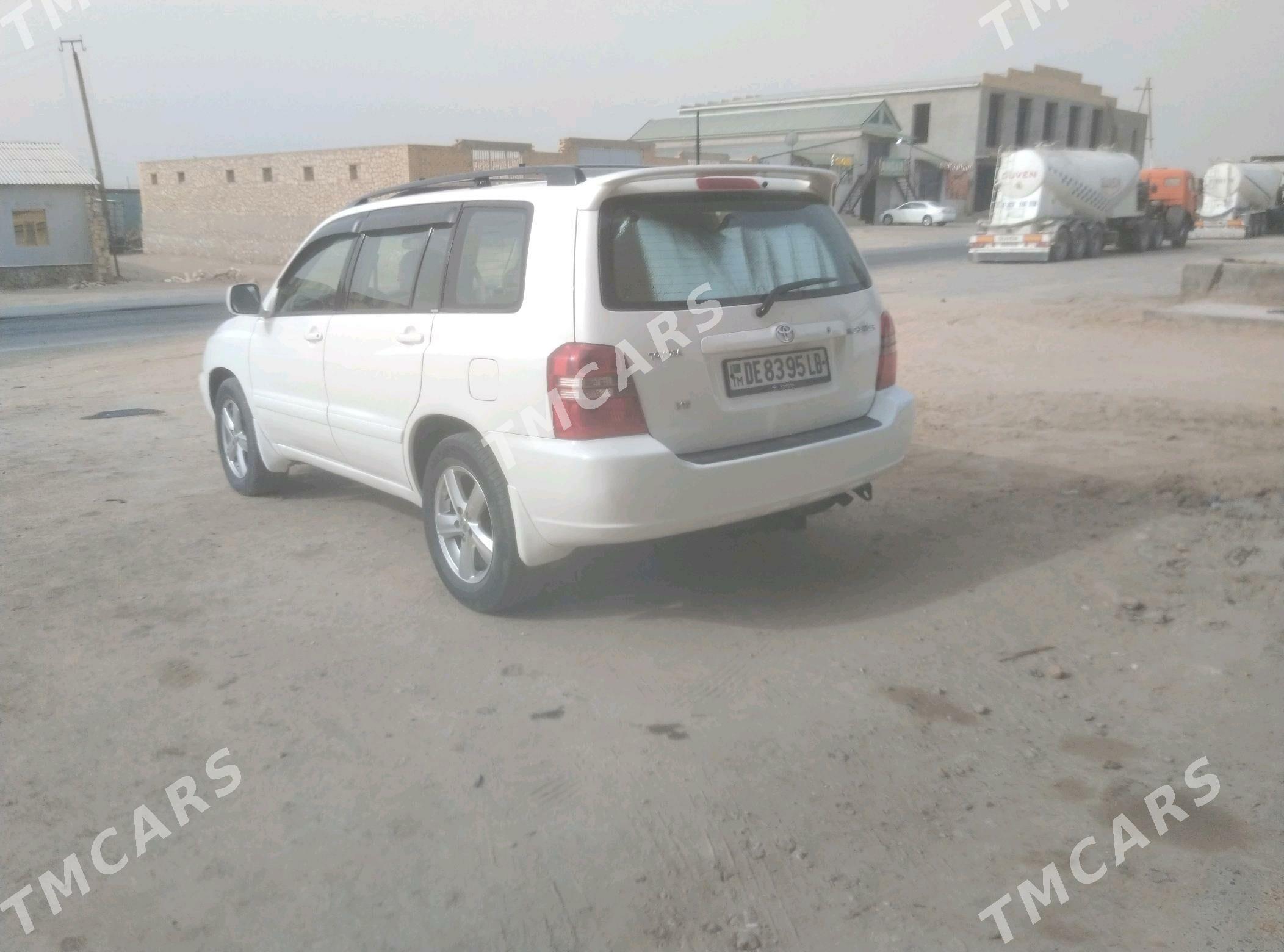 Toyota Highlander 2003 - 230 000 TMT - Kerki - img 4