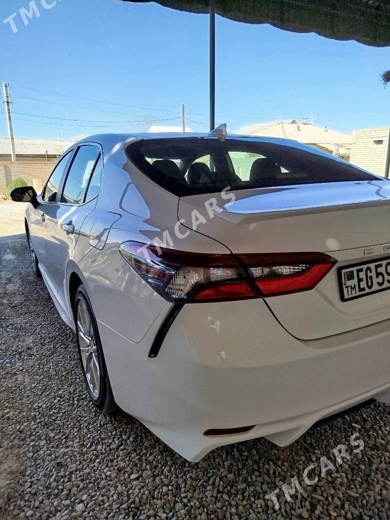 Toyota Camry 2022 - 350 000 TMT - Мары - img 2
