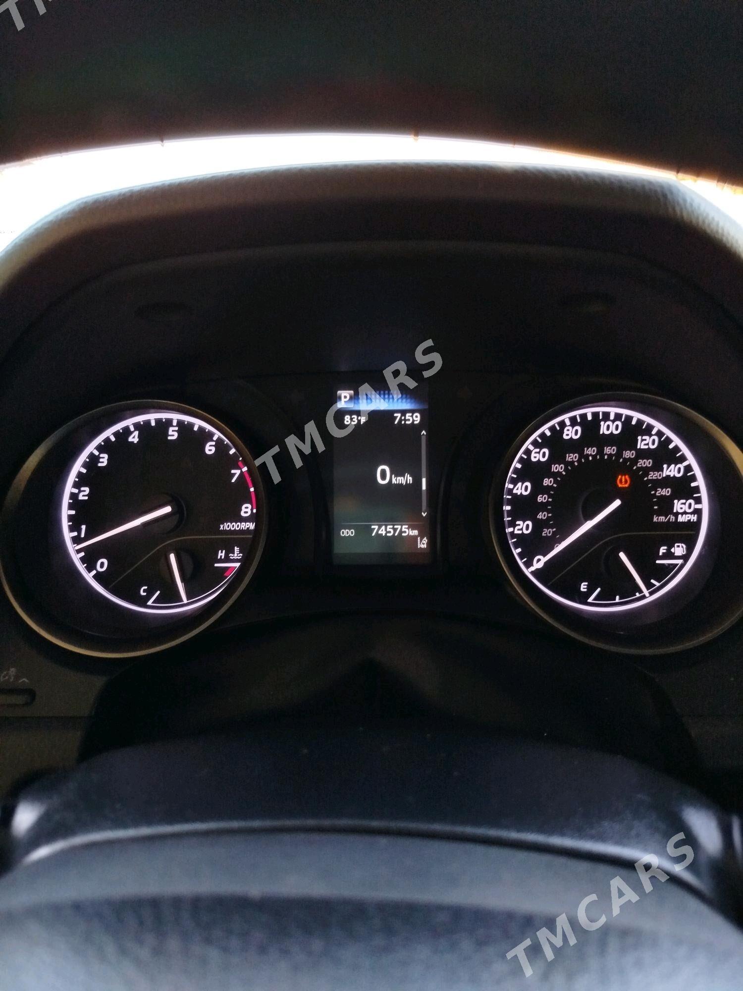 Toyota Camry 2022 - 350 000 TMT - Мары - img 6