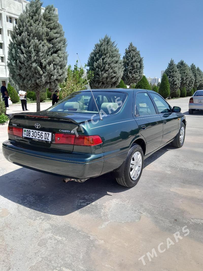 Toyota Camry 2001 - 154 000 TMT - Дашогуз - img 9