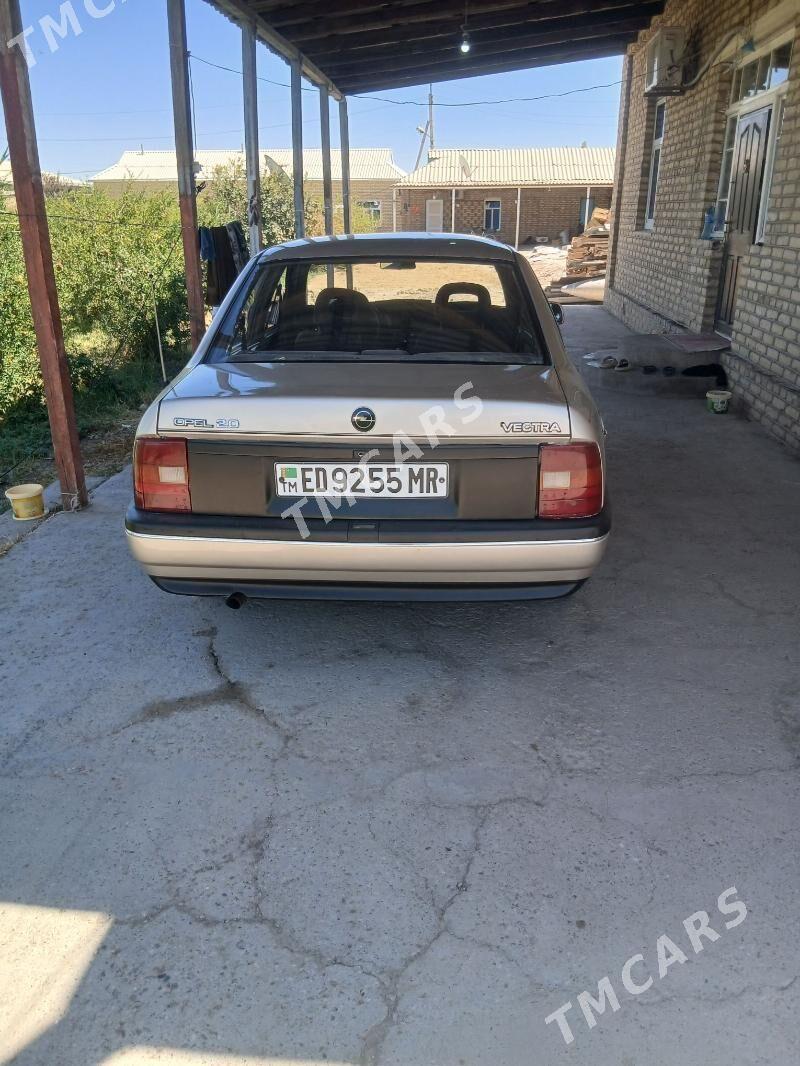 Opel Vectra 1989 - 28 000 TMT - Мары - img 4