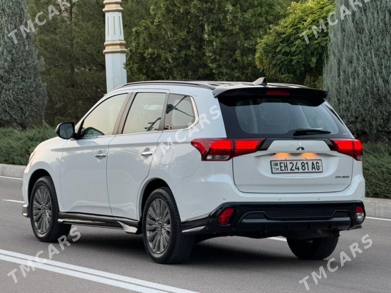 Mitsubishi Outlander 2022 - 330 000 TMT - Aşgabat - img 2
