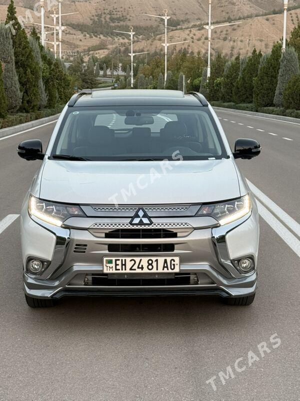Mitsubishi Outlander 2022 - 330 000 TMT - Aşgabat - img 4