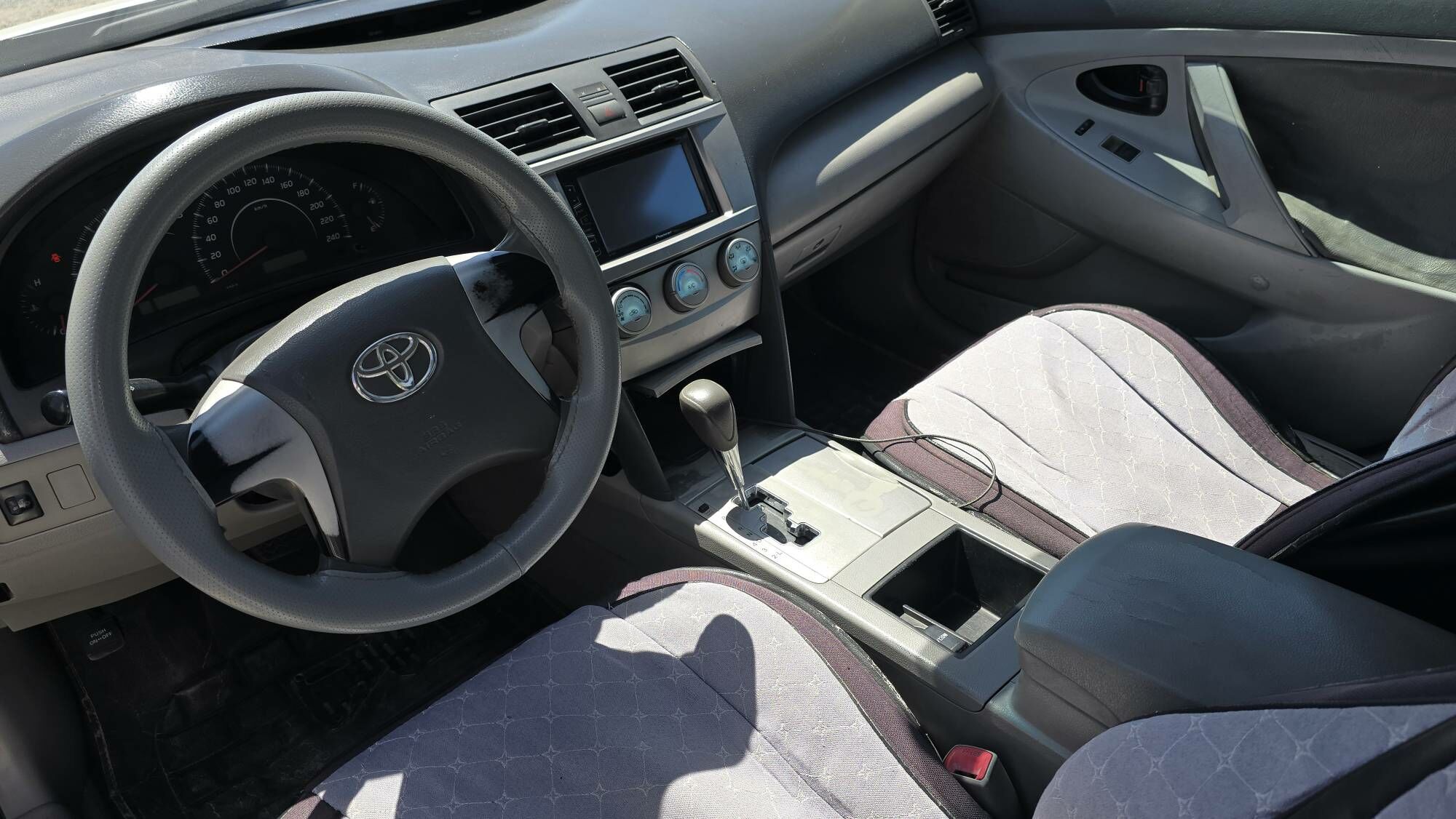Toyota Camry 2010 - 120 000 TMT - Mary - img 4