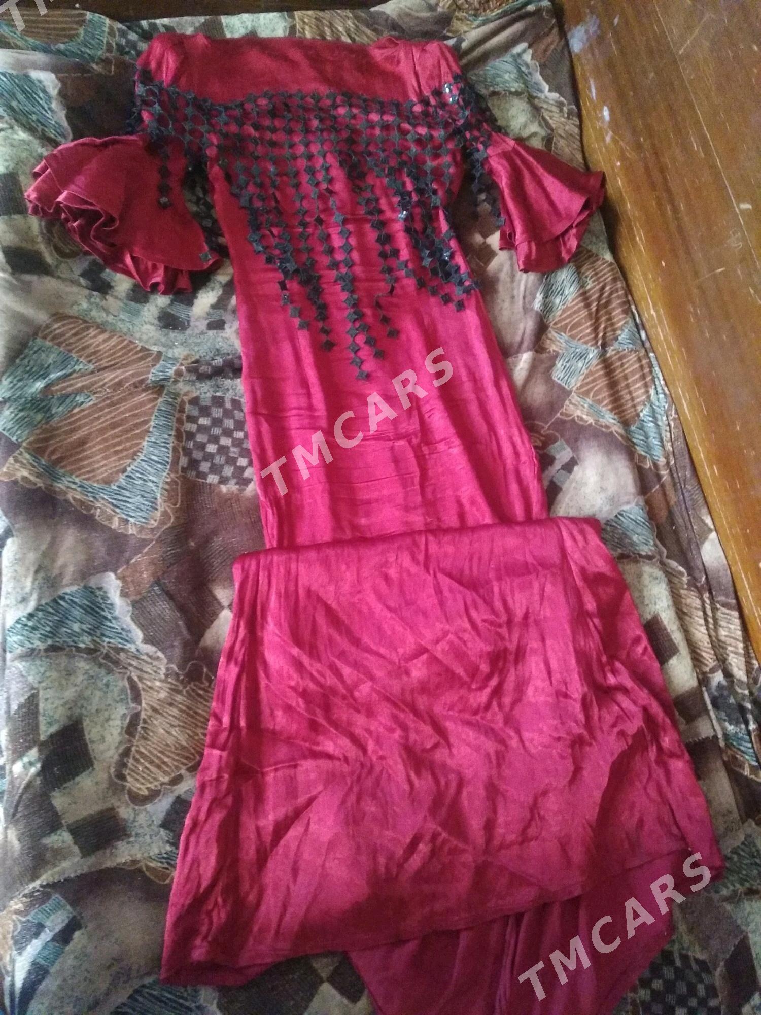 вечерние платья каждое по 50м - Mary - img 4
