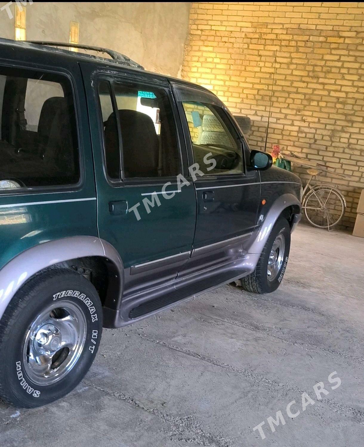 Ford Explorer 1996 - 90 000 TMT - Sakar - img 5