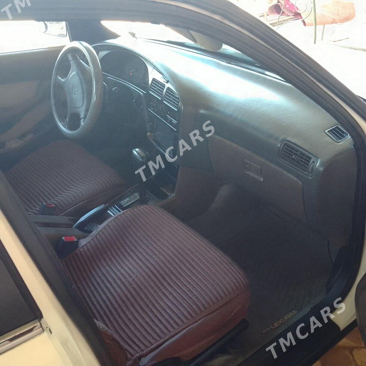 Toyota Camry 1993 - 95 000 TMT - Halaç - img 2