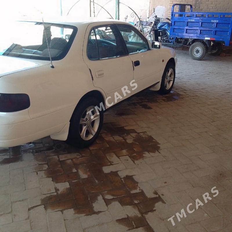 Toyota Camry 1993 - 95 000 TMT - Halaç - img 5