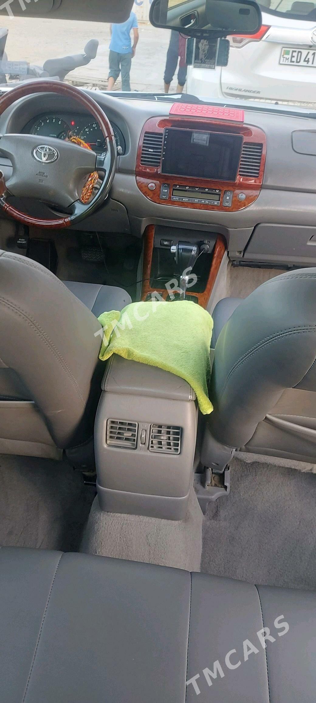 Toyota Camry 2002 - 160 000 TMT - Мары - img 3