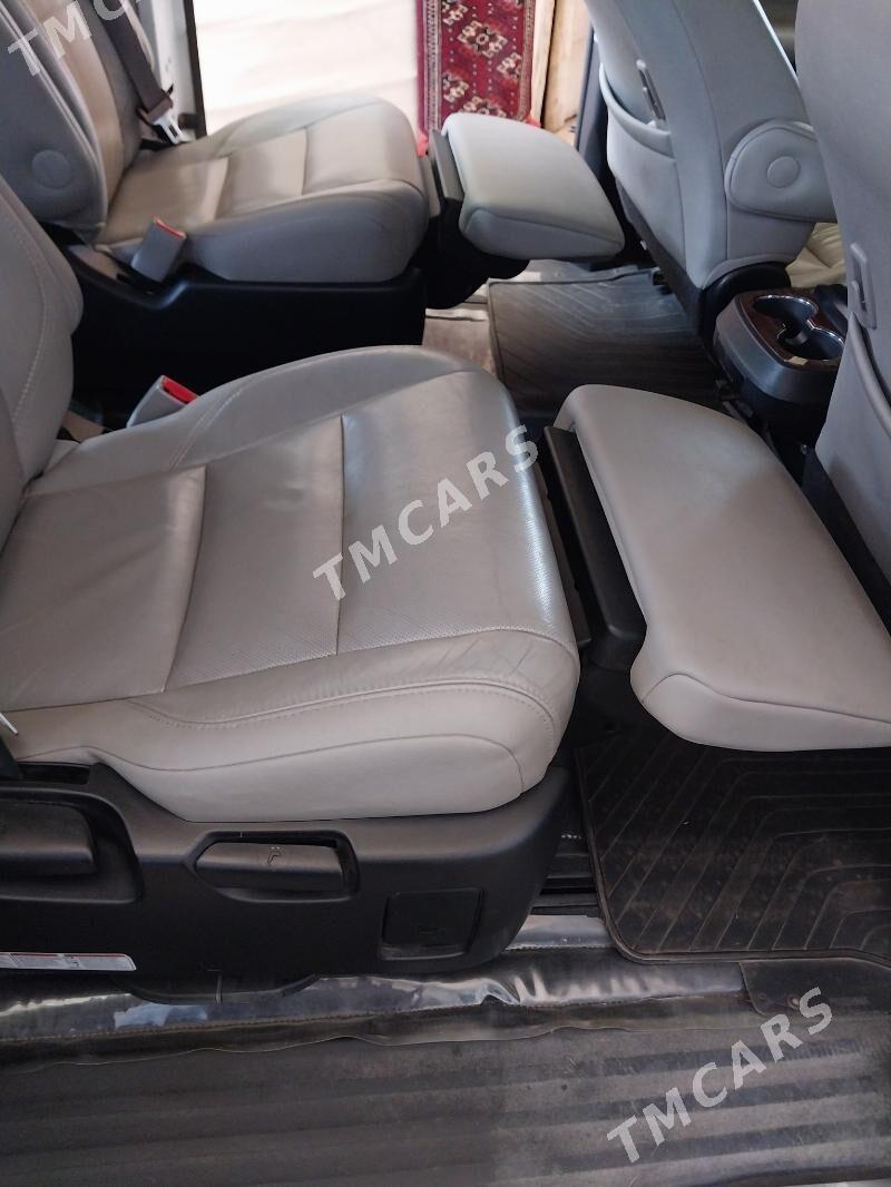 Toyota Sienna 2017 - 500 000 TMT - Daşoguz - img 6