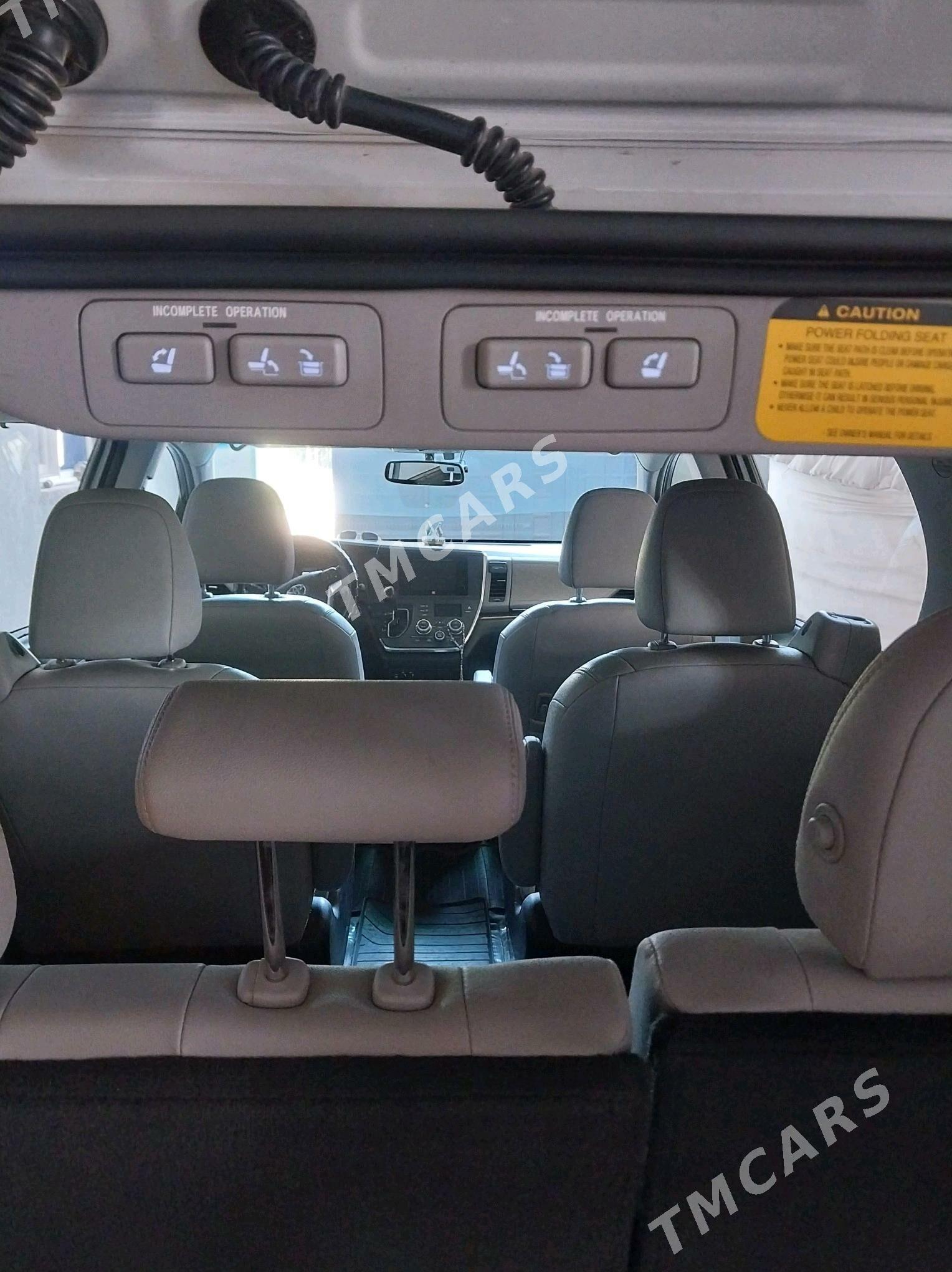 Toyota Sienna 2017 - 500 000 TMT - Daşoguz - img 9