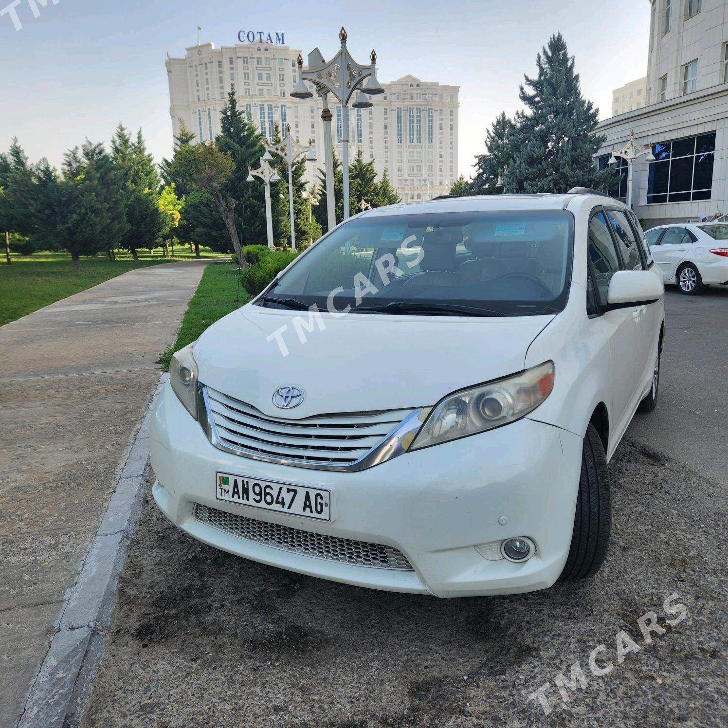 Toyota Sienna 2013 - 315 000 TMT - Ашхабад - img 7