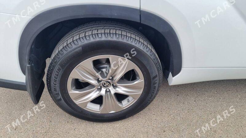 Toyota Highlander 2021 - 530 000 TMT - Aşgabat - img 7