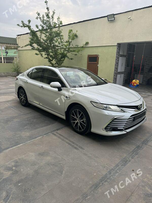 Toyota Camry 2022 - 627 200 TMT - Ашхабад - img 4