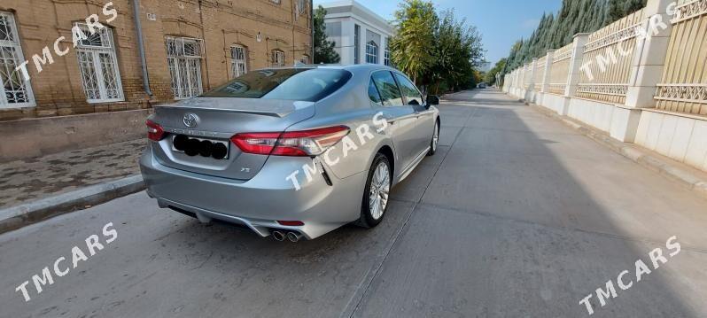 Toyota Camry 2019 - 290 000 TMT - Мары - img 9