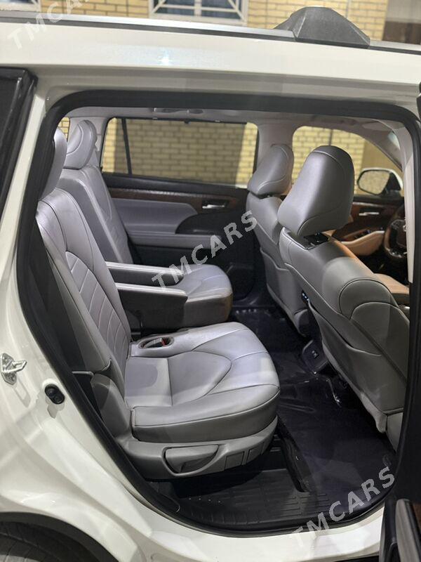Toyota Highlander 2022 - 490 000 TMT - Мары - img 6