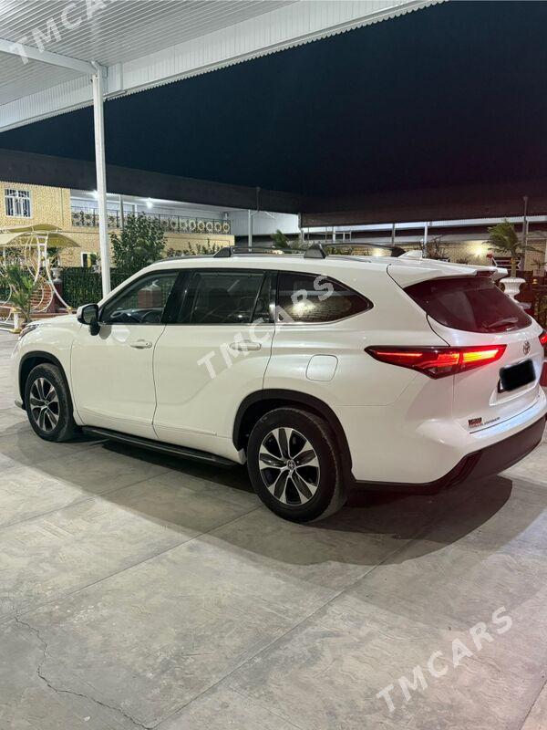 Toyota Highlander 2022 - 490 000 TMT - Мары - img 7