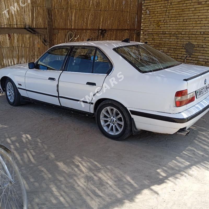 BMW 525 1990 - 46 000 TMT - Байрамали - img 8