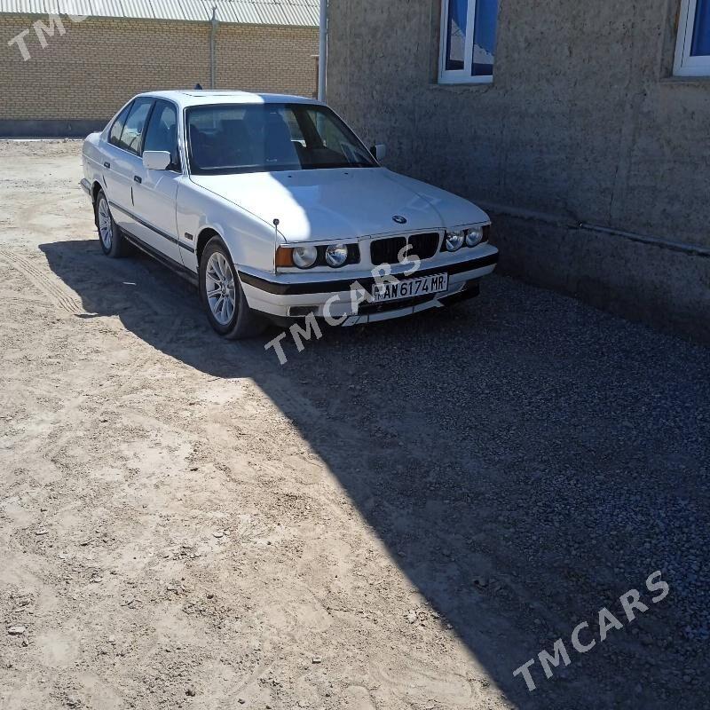 BMW 525 1990 - 46 000 TMT - Байрамали - img 4