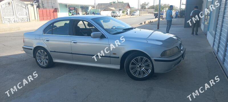 BMW E39 1999 - 78 000 TMT - Хазар - img 5