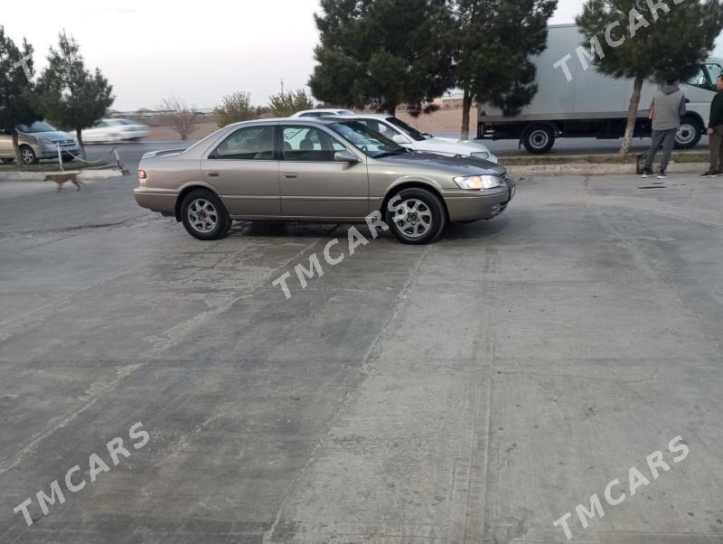 Toyota Camry 1999 - 125 000 TMT - Халач - img 9