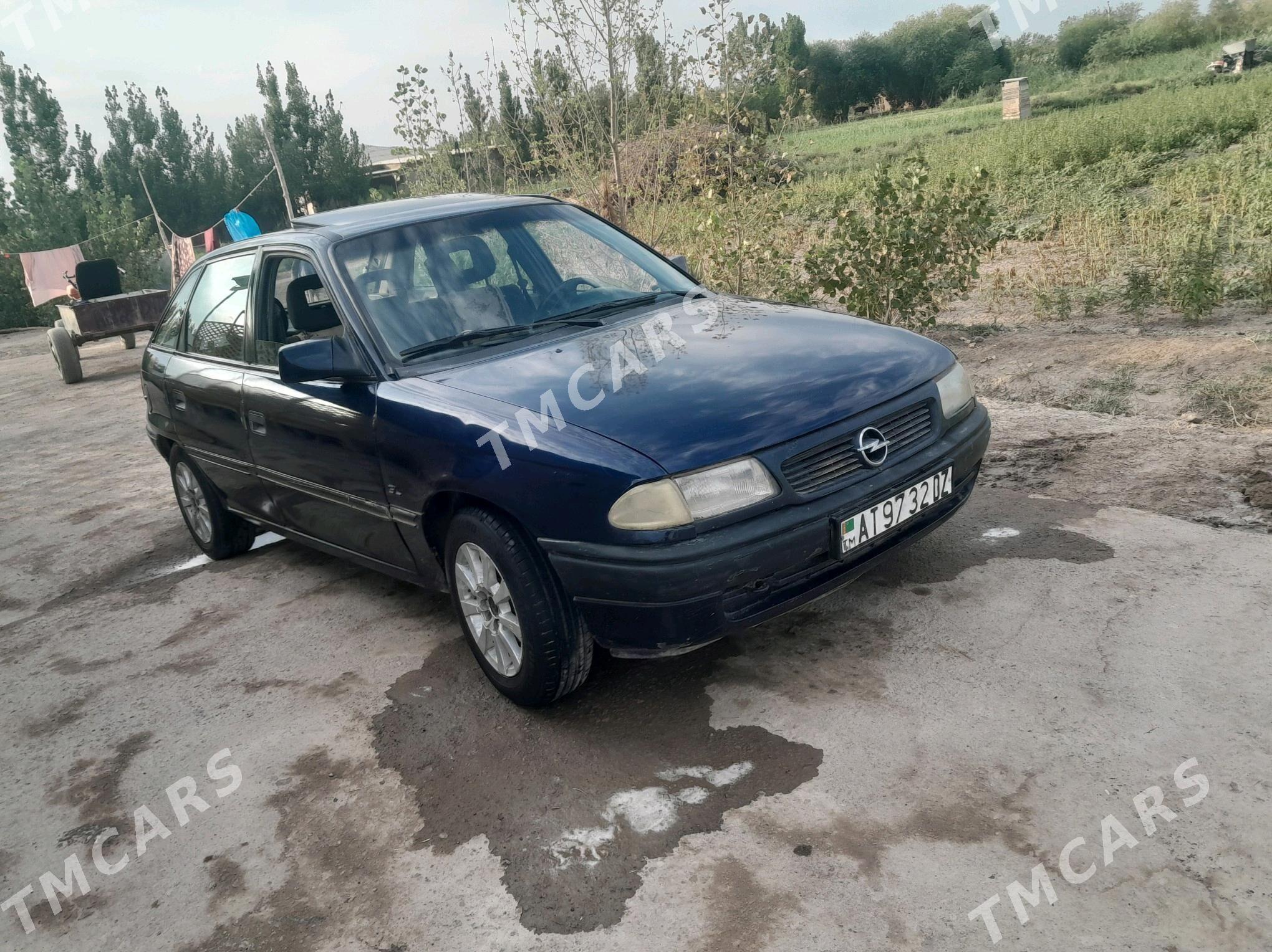 Opel Astra 1994 - 40 000 TMT - Gubadag - img 5
