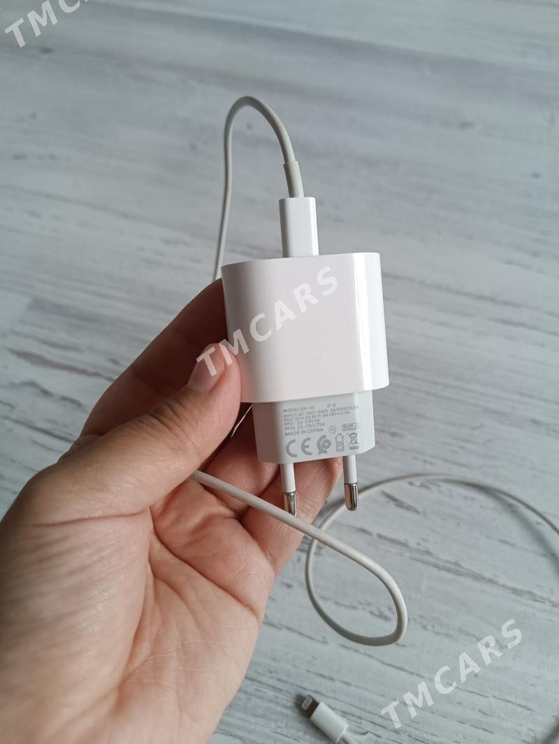 Iphon zaryadnik tazeje - Мары - img 2