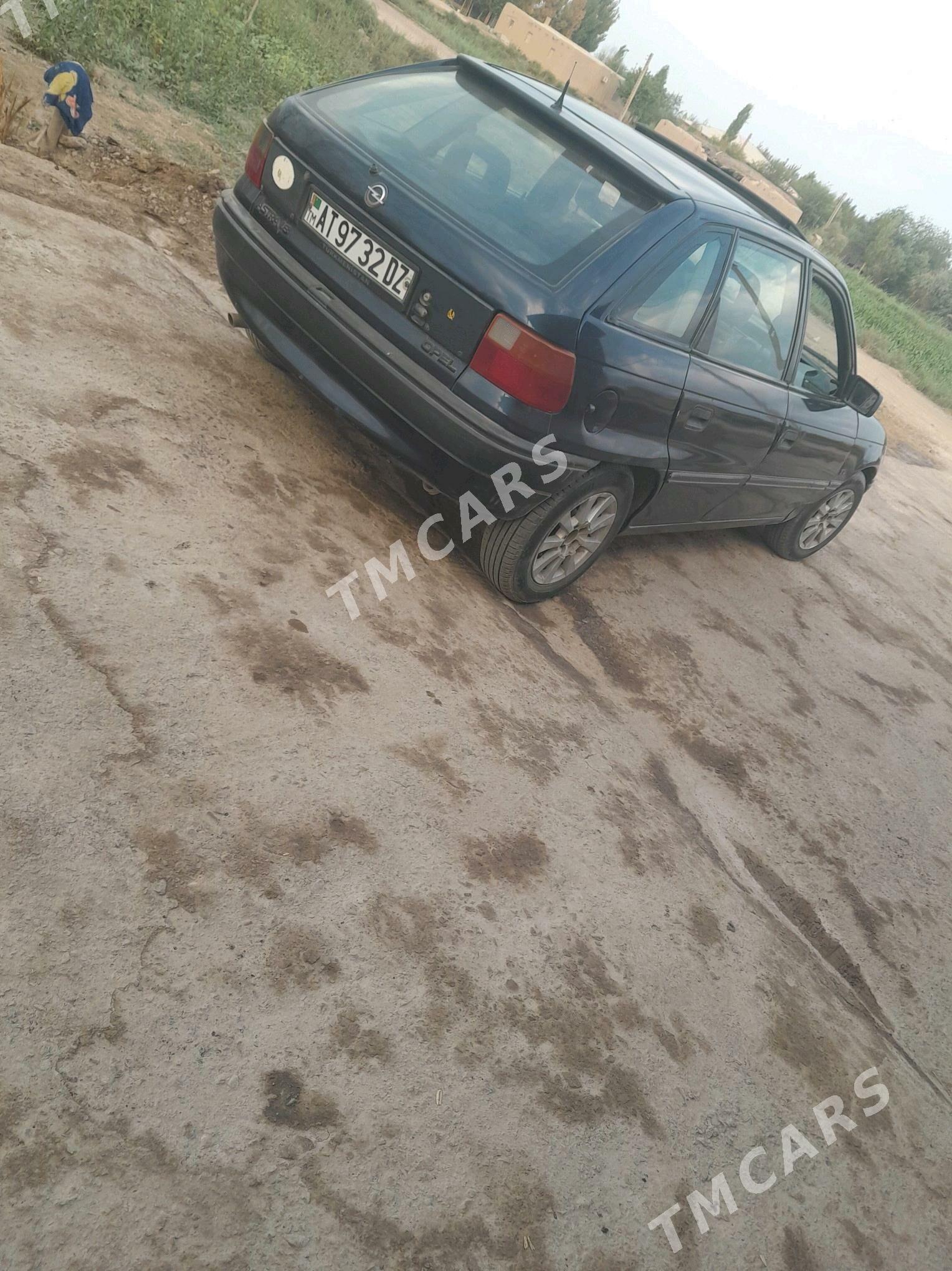 Opel Astra 1994 - 40 000 TMT - Gubadag - img 7