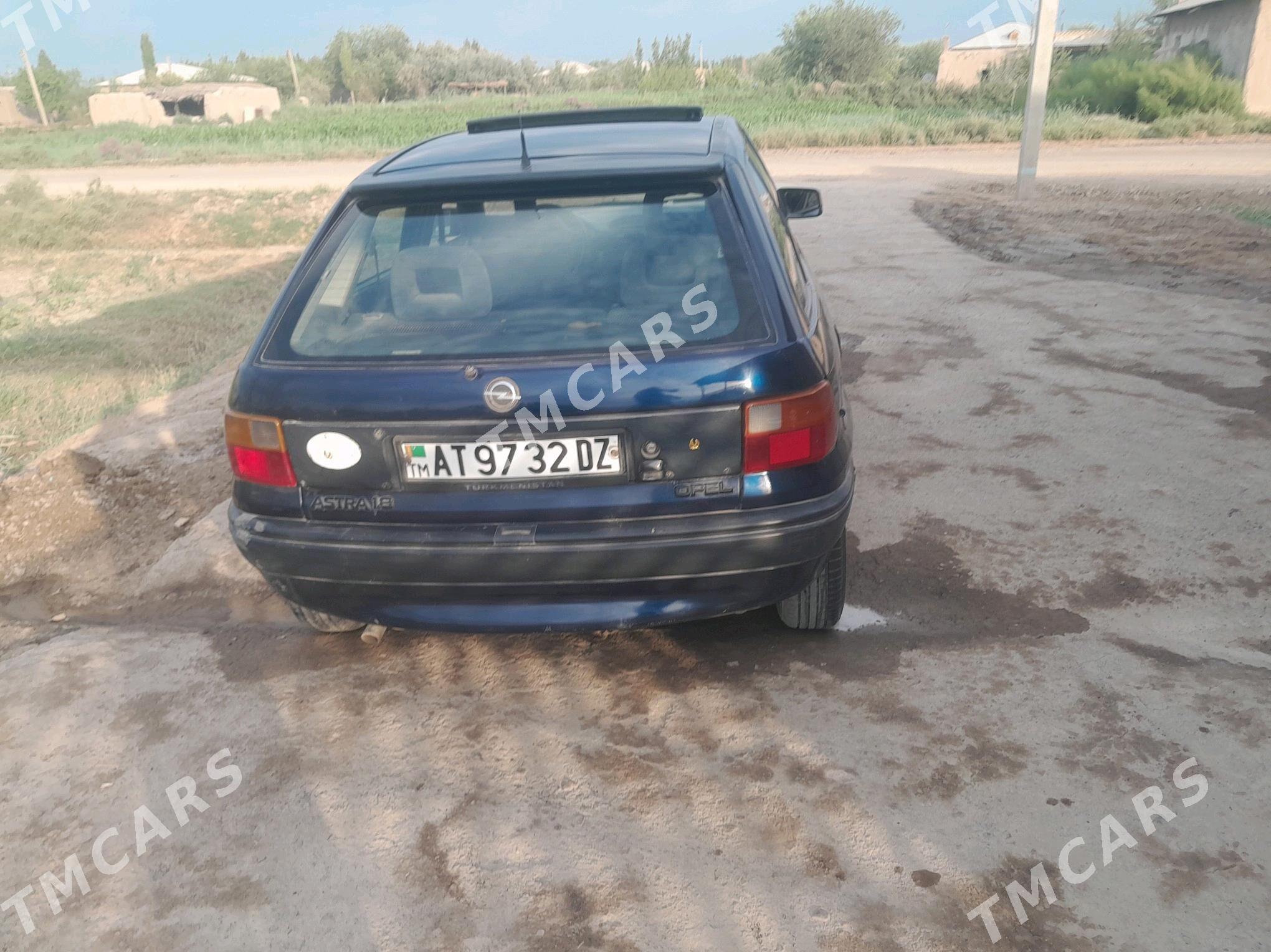 Opel Astra 1994 - 40 000 TMT - Gubadag - img 6