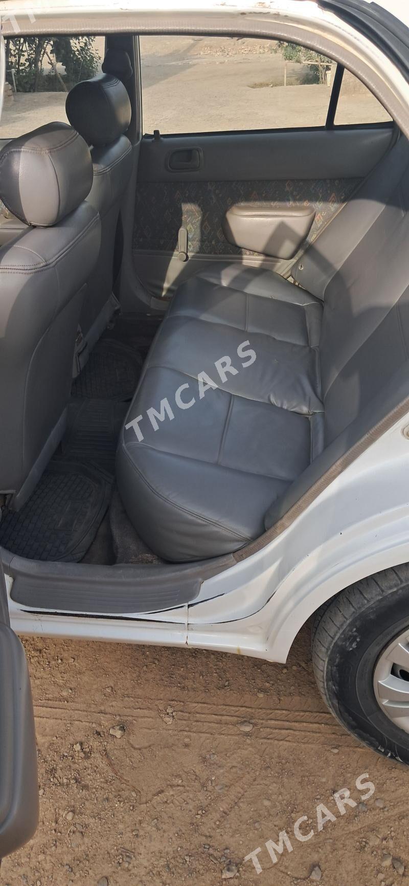 Toyota Corolla 1999 - 60 000 TMT - Туркменгала - img 2