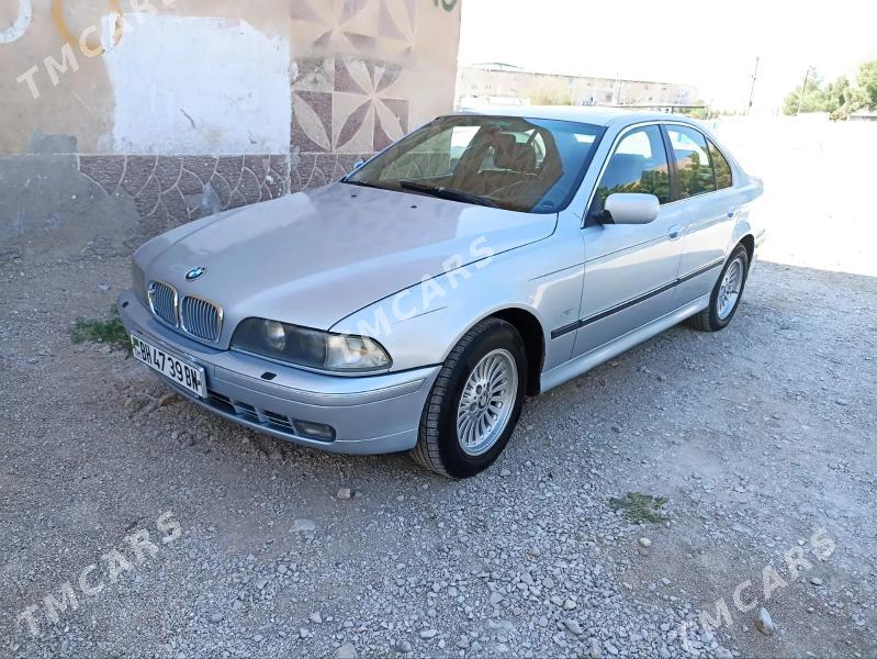 BMW 528 1997 - 95 000 TMT - Балканабат - img 6