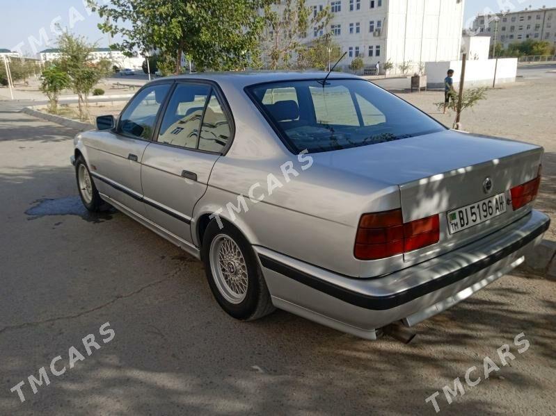 BMW E34 1991 - 55 000 TMT - Балканабат - img 2
