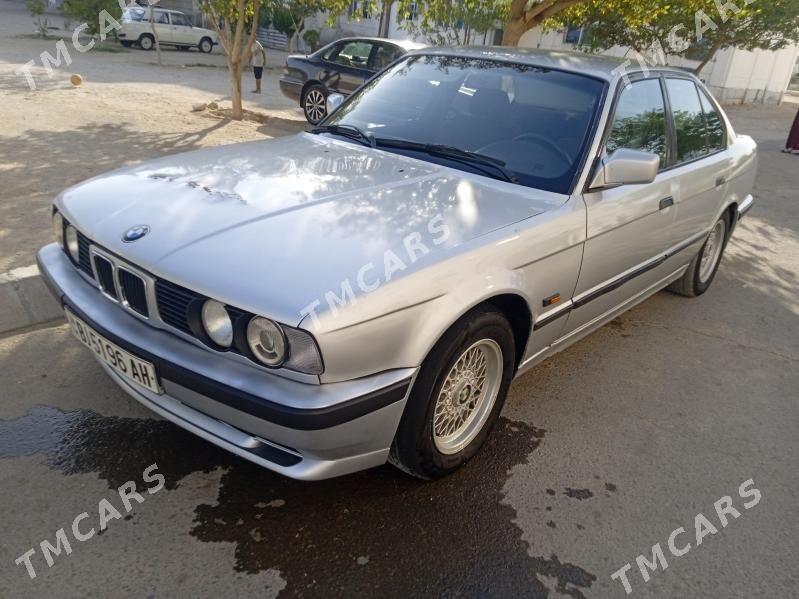 BMW E34 1991 - 55 000 TMT - Балканабат - img 4