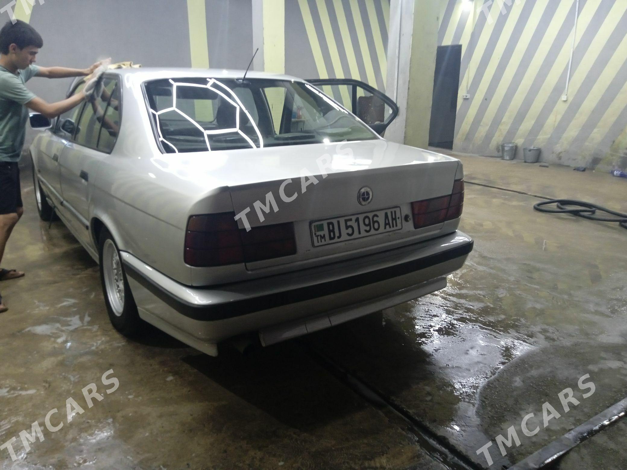 BMW E34 1991 - 55 000 TMT - Балканабат - img 7