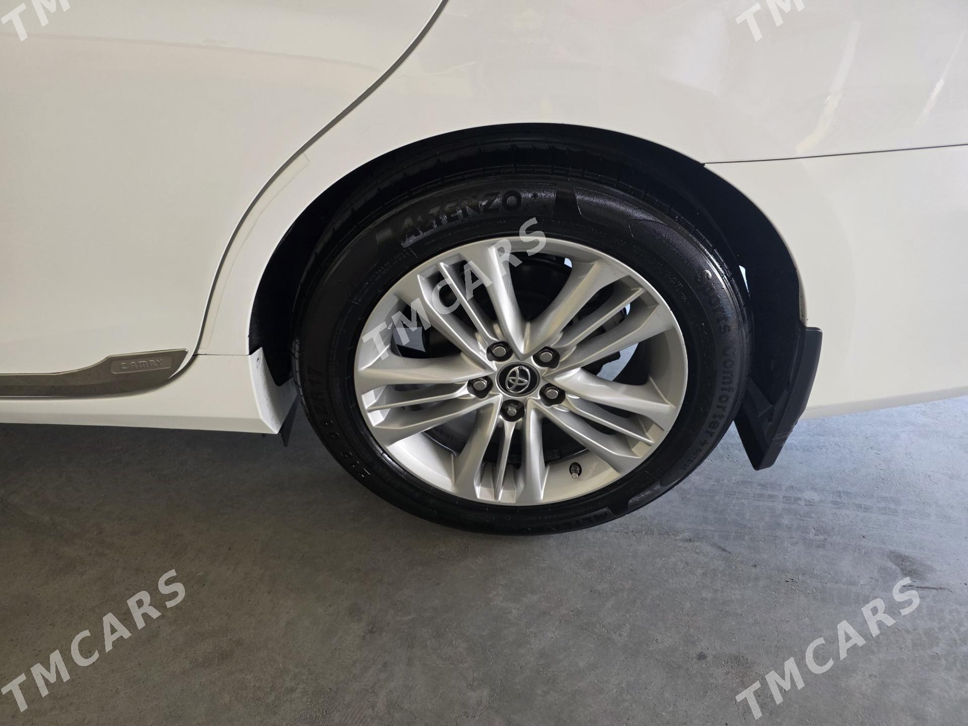 Toyota Camry 2017 - 260 000 TMT - Ашхабад - img 2