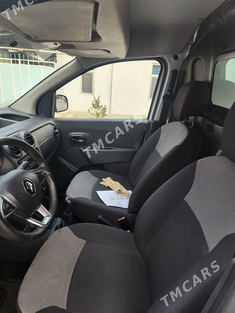 Renault Duster 2021 - 220 000 TMT - Ашхабад - img 5