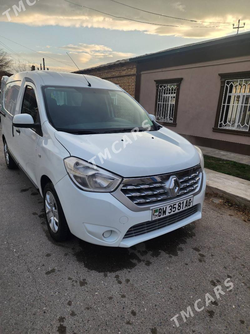 Renault Duster 2021 - 220 000 TMT - Ашхабад - img 2