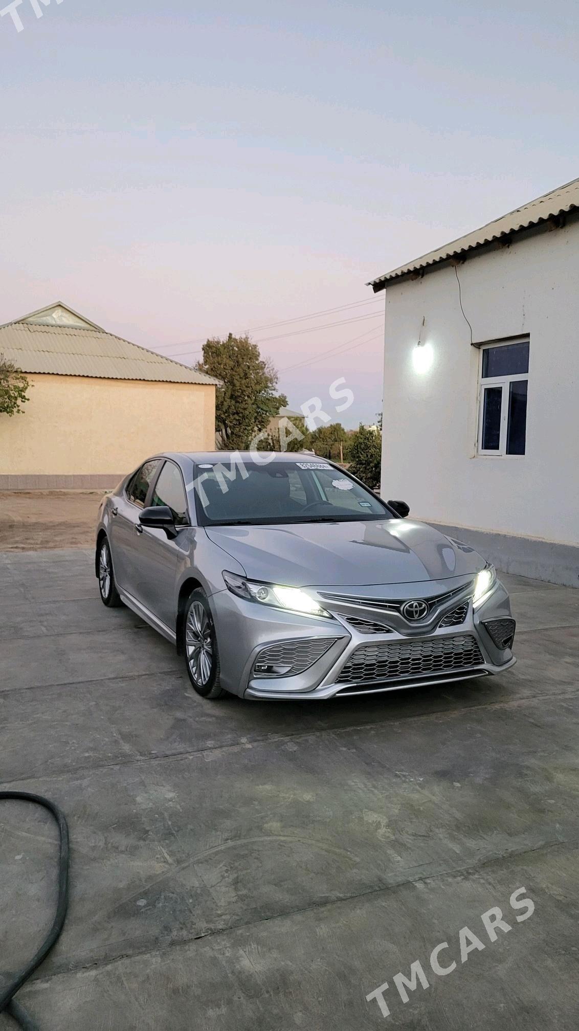 Toyota Camry 2020 - 300 000 TMT - Туркменгала - img 7